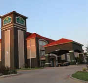 La Quinta Inn & Suites by Wyndham Sulphur Springs hotel detail image 4