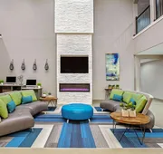 La Quinta Inn & Suites by Wyndham Sulphur Springs hotel detail image 5