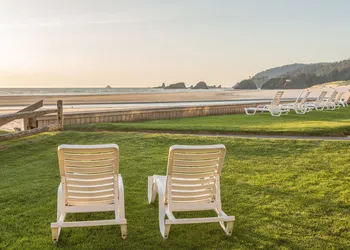Schooner's Cove Inn hotel thumbnail 3