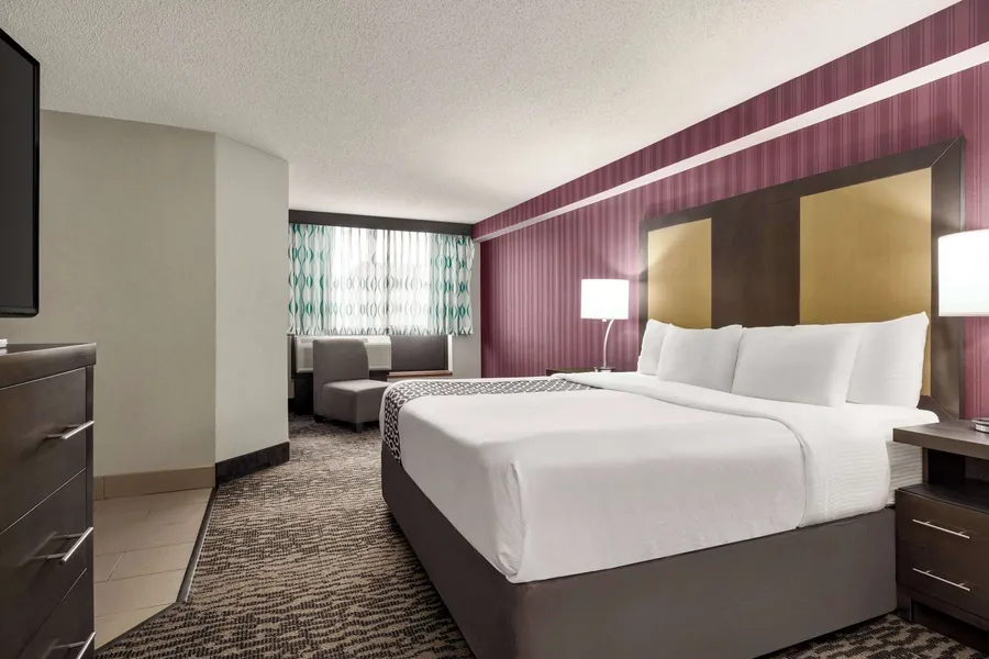 La Quinta Inn & Suites by Wyndham Newark - Elkton hotel detail image 6