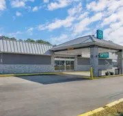 Quality Inn & Suites Hardeeville - Savannah North hotel detail image 5