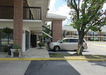 Travel Inn hotel thumbnail 6