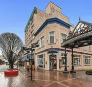 Bedford Regency Hotel hotel detail image 4