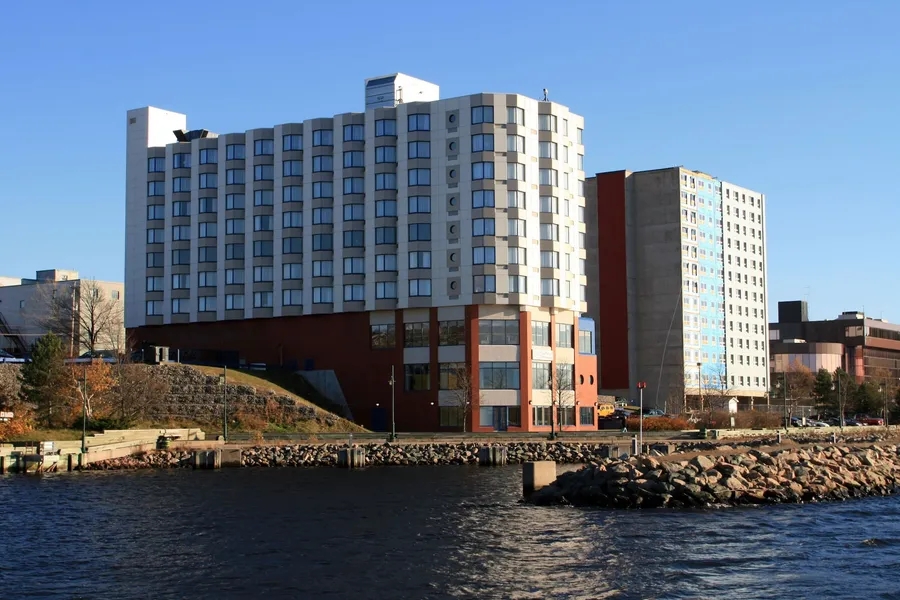 Holiday Inn Sydney - Waterfront by IHG hotel detail image 2