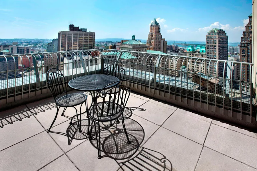 New York Marriott at the Brooklyn Bridge hotel detail image 6