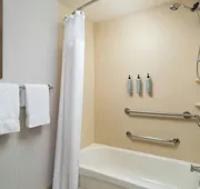 Courtyard by Marriott Akron Stow hotel detail image 7