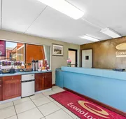 Econo Lodge Panama City St. Andrews hotel detail image 4