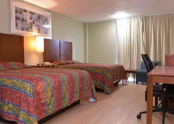 Red Carpet Inn hotel thumbnail 2