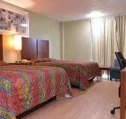Red Carpet Inn hotel detail image 7