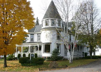 Glynn House Inn hotel thumbnail 2