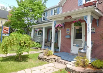 Au Coeur de Magog B&B hotel thumbnail 3
