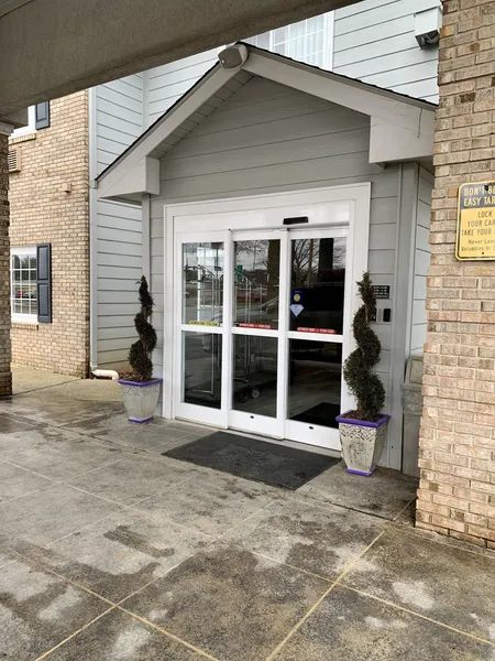 Quality Inn & Suites Hendersonville - Flat Rock hotel detail image 6