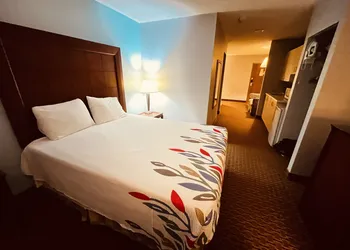 Best Value Inn & Suites Parry Sound hotel thumbnail 6