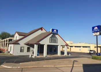 Americas Best Value Inn Norman at Univ of Oklahoma hotel thumbnail 2