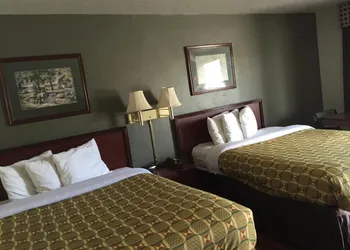Americas Best Value Inn Norman at Univ of Oklahoma hotel thumbnail 5