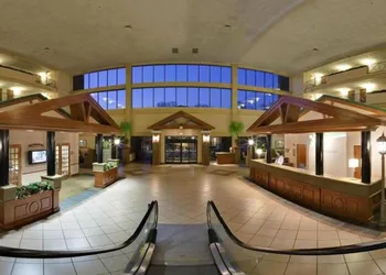 Holiday Inn Memphis-University of Memphis By IHG hotel thumbnail 3