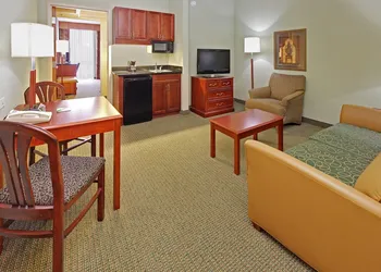 Holiday Inn Memphis-University of Memphis By IHG hotel thumbnail 7