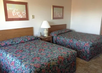 Downtown Motel hotel thumbnail 8