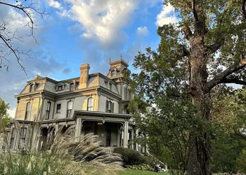 Garth Woodside Mansion B&B hotel thumbnail 5