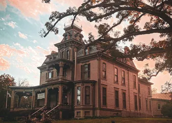 Garth Woodside Mansion B&B hotel thumbnail 6