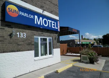 Sun Parlor Motel hotel thumbnail 7