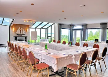 Auberge des Falaises hotel thumbnail 4