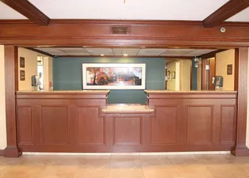 Auburn Place Hotel And Suites hotel thumbnail 4