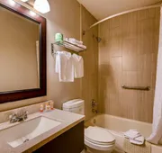 Orangewood Inn & Suites Midtown hotel detail image 4