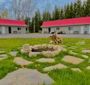 Wiarton willys inn hotel detail image 4