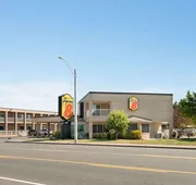 Super 8 by Wyndham Windsor/Dougall hotel detail image 4