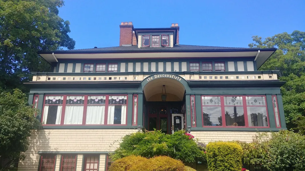 Beaconsfield Inn hotel detail image 2