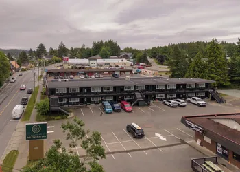 Ucluelet Wildwood Inn hotel thumbnail 6