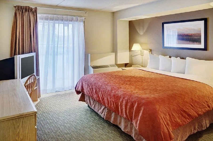 Thompson's Best Value Inn & Suites hotel detail image 6