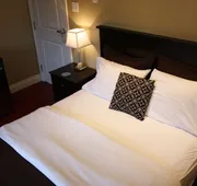 The Duckworth hotel detail image 7