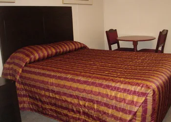Chinook Inn hotel thumbnail 8