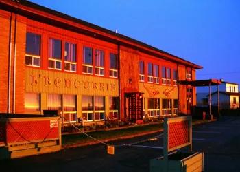 Auberge Internationale La Vieille École hotel thumbnail 6