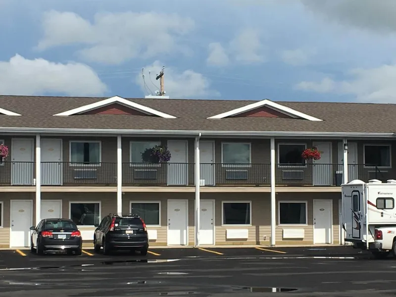 Voyageur Motel hotel detail image 6