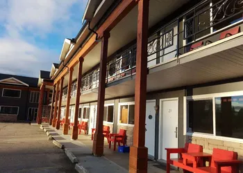 Alpine Inn & Suites hotel thumbnail 4