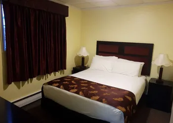 Alpine Inn & Suites hotel thumbnail 5