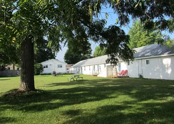The Maplewood Motel hotel thumbnail 3