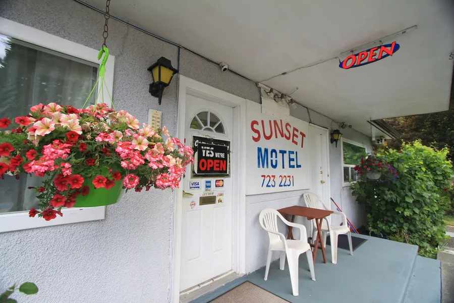 Sunset Motel hotel detail image 6