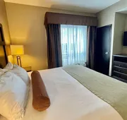 Best Western Plus Okotoks Inn & Suites hotel detail image 5