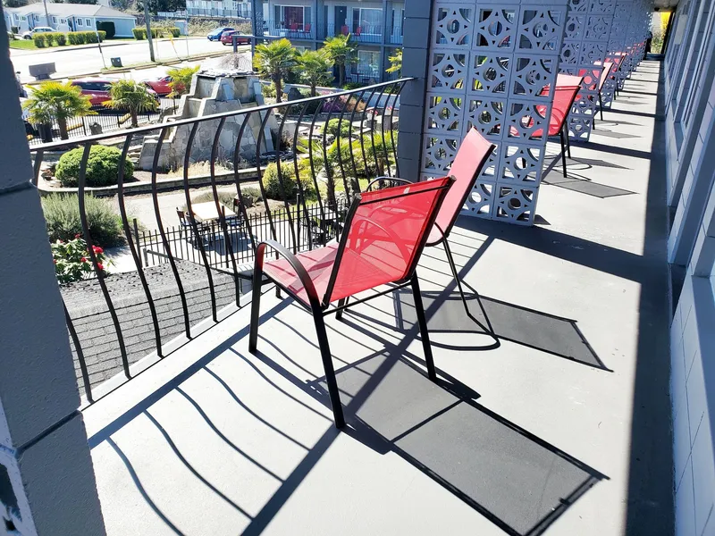 The Port-O-Call Inn & Suites hotel detail image 2