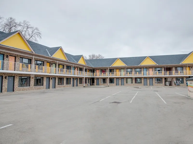 Falls Inn Near Casino Niagara By OYO hotel detail image 2