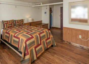 The Dockside Inn & Restaurant hotel thumbnail 4