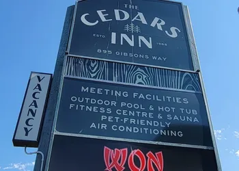 Cedars Inn Hotel & Convention Center hotel thumbnail 2