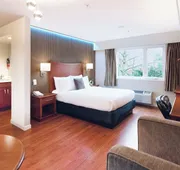 Gibsons Garden Hotel hotel detail image 7