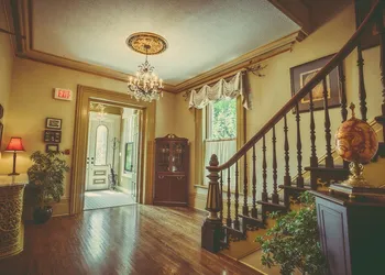 The Woodview Inn hotel thumbnail 4
