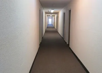 Black Gold Inn hotel thumbnail 7