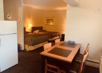 Red Carpet Inn & Suites hotel thumbnail 7